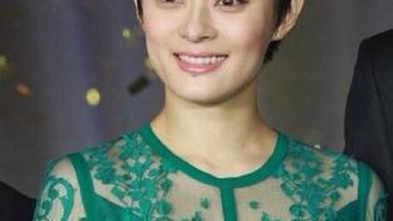 孙俪肖战品质盛典同框热聊，被戏称郑晓龙一双儿女引热议